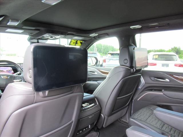 2023 Cadillac Escalade Sport Platinum