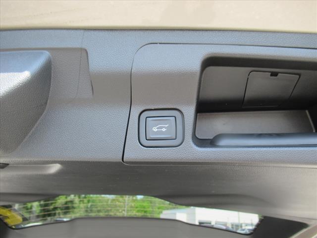 2022 GMC Acadia SLT
