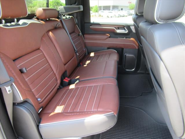 2025 GMC Sierra 2500HD Denali Ultimate