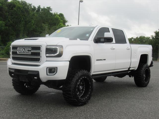 2019 GMC Sierra 2500HD Denali
