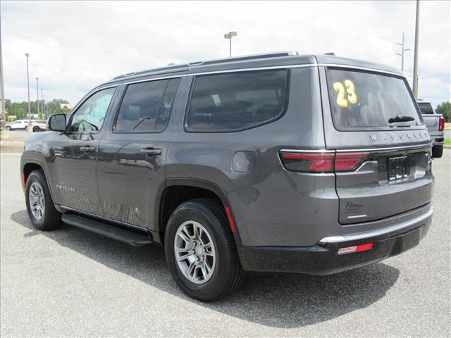 2023 Jeep Wagoneer Base