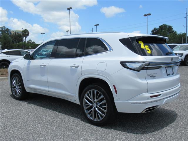 2025 Buick Enclave Avenir