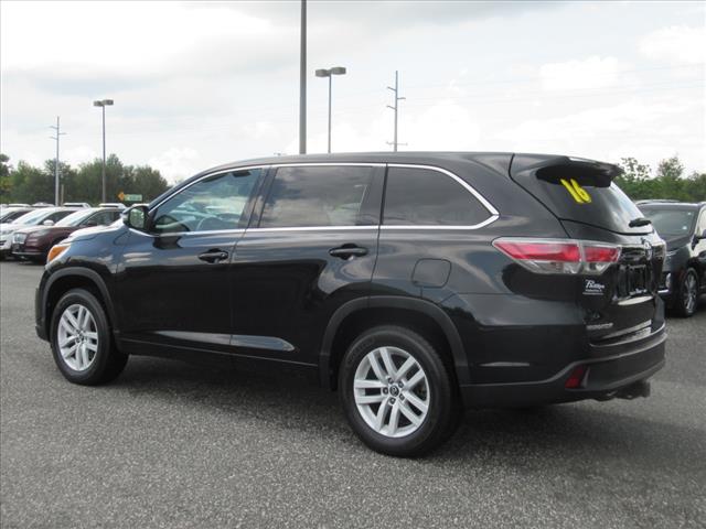 2016 Toyota Highlander LE