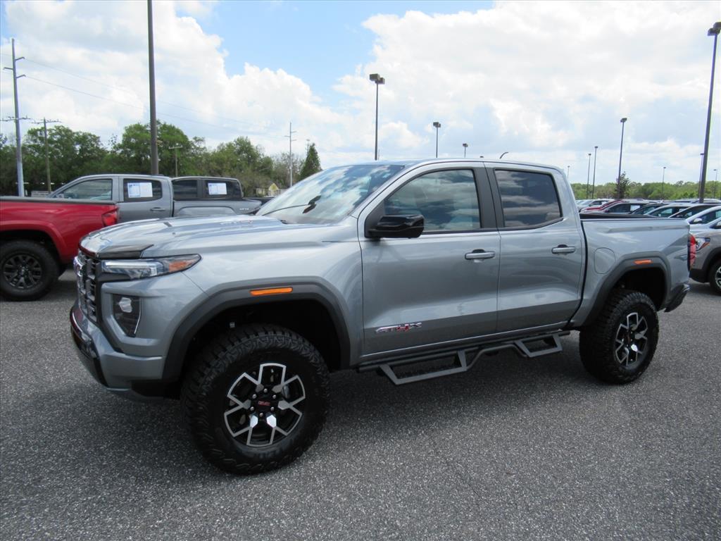 View vehicle photo 4