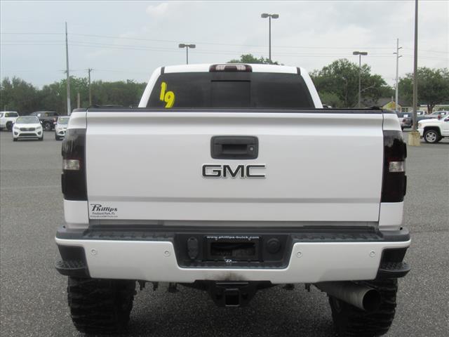 2019 GMC Sierra 2500HD Denali