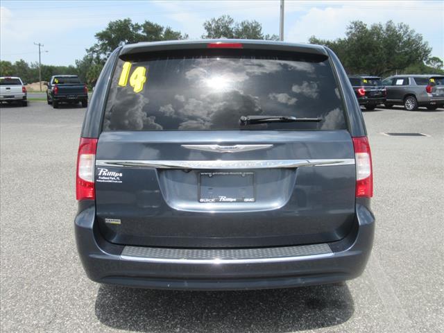 2014 Chrysler Town and Country Touring