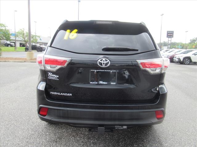 2016 Toyota Highlander LE