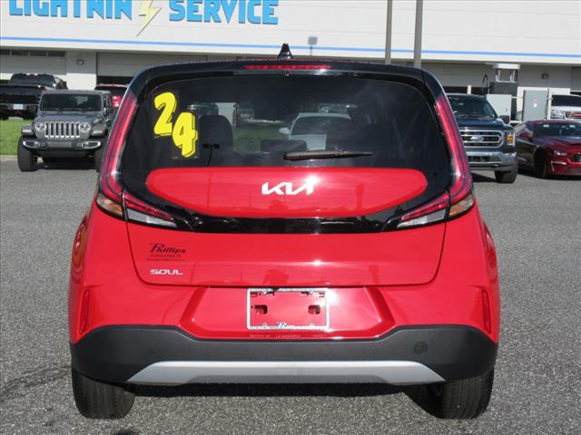 2024 Kia Soul LX