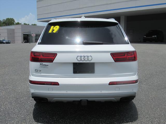 2019 Audi Q7 quattro Prestige 55 TFSI
