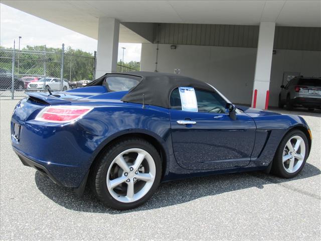 2009 Saturn SKY Base