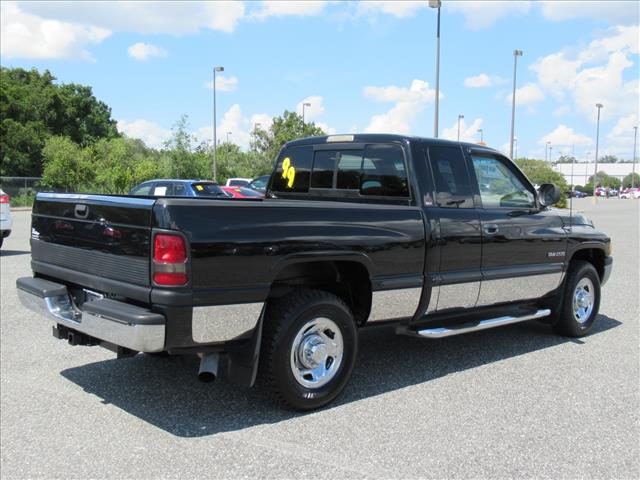 1999 Dodge Ram 2500 Laramie SLT