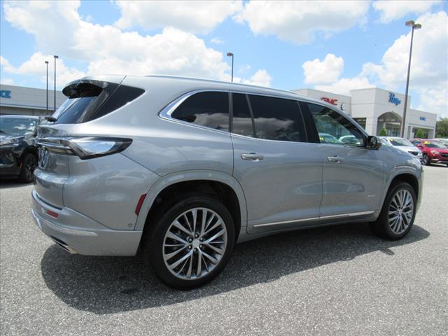 2025 Buick Enclave Avenir