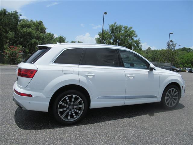 2019 Audi Q7 quattro Prestige 55 TFSI