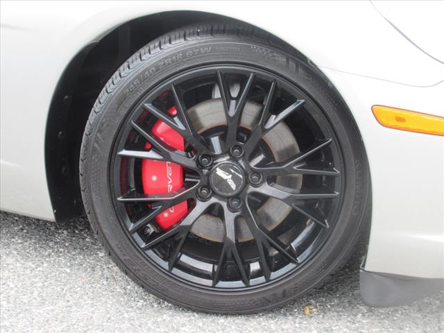 2005 Chevrolet Corvette Base