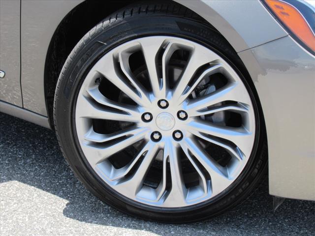 2017 Buick LaCrosse Essence