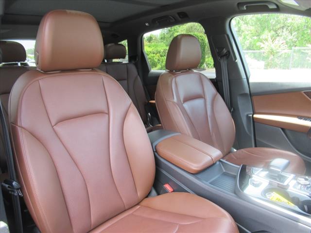 2019 Audi Q7 quattro Prestige 55 TFSI