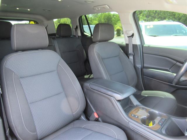 2020 GMC Acadia SLE