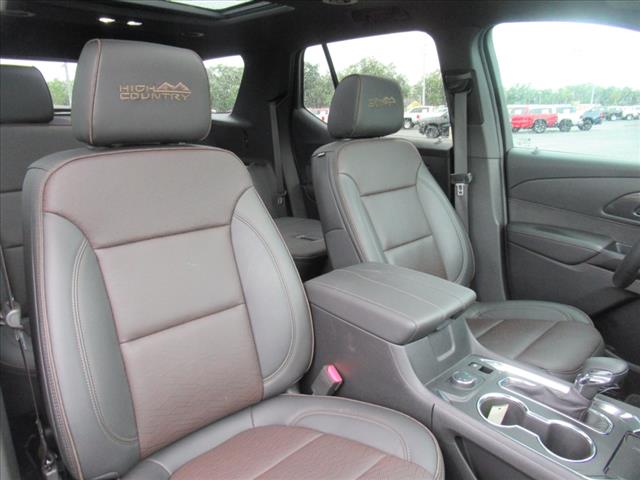 2023 Chevrolet Traverse High Country
