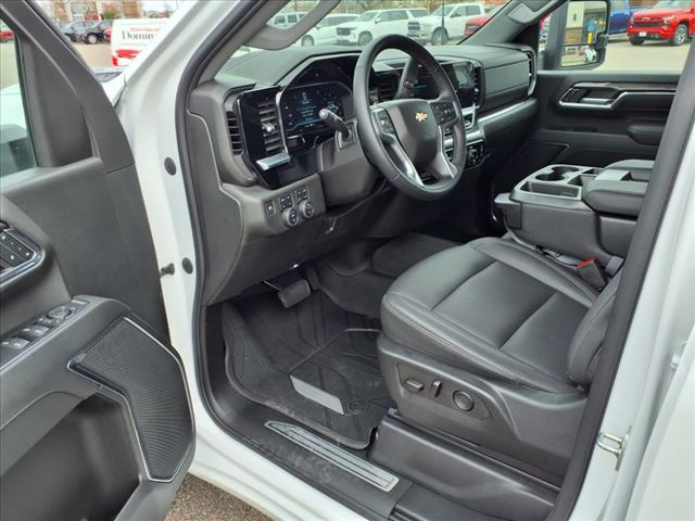 2024 Chevrolet Silverado 3500HD LTZ
