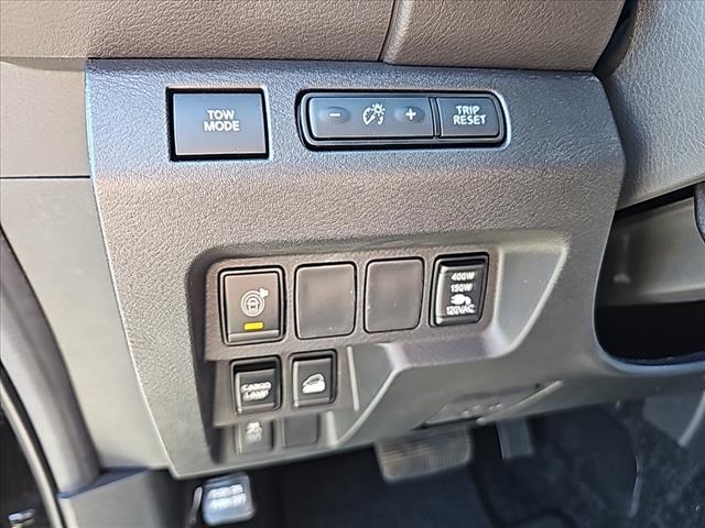 2025 Nissan Frontier SL