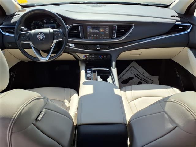 2022 Buick Enclave Essence