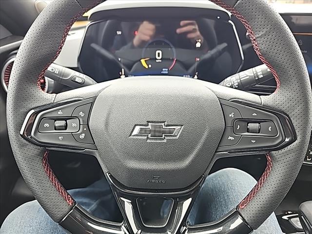 2025 Chevrolet Trax RS