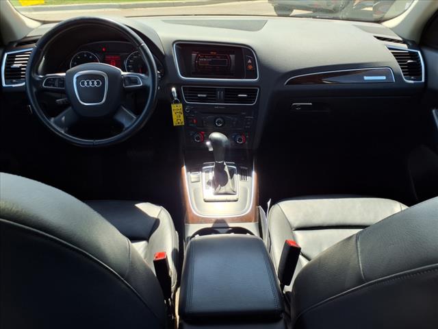 2011 Audi Q5 2.0T quattro Premium Plus