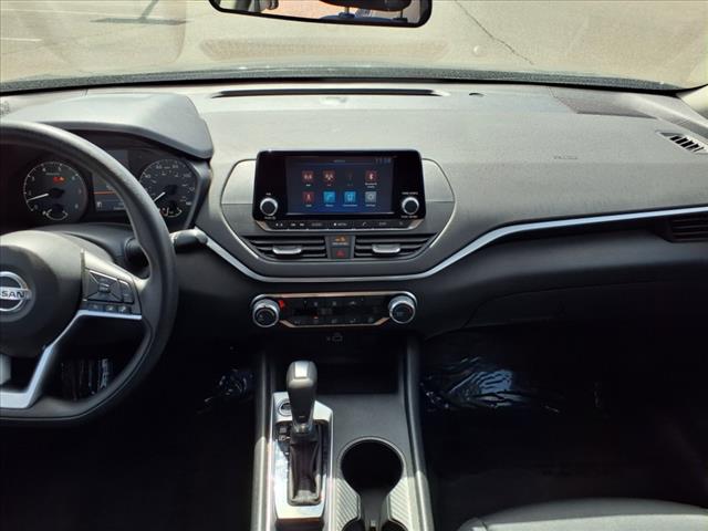 2022 Nissan Altima 2.5 S