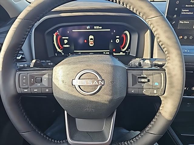 2025 Nissan Rogue Platinum