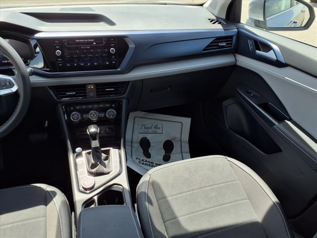 2024 Volkswagen Taos SE 4Motion