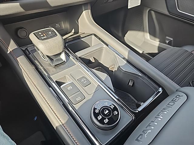 2025 Nissan Pathfinder Rock Creek