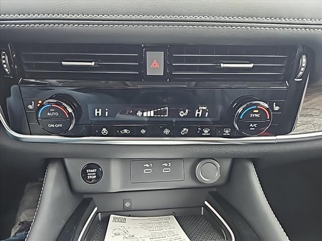 2025 Nissan Rogue Platinum