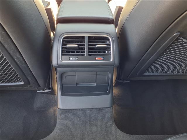 2011 Audi Q5 2.0T quattro Premium Plus