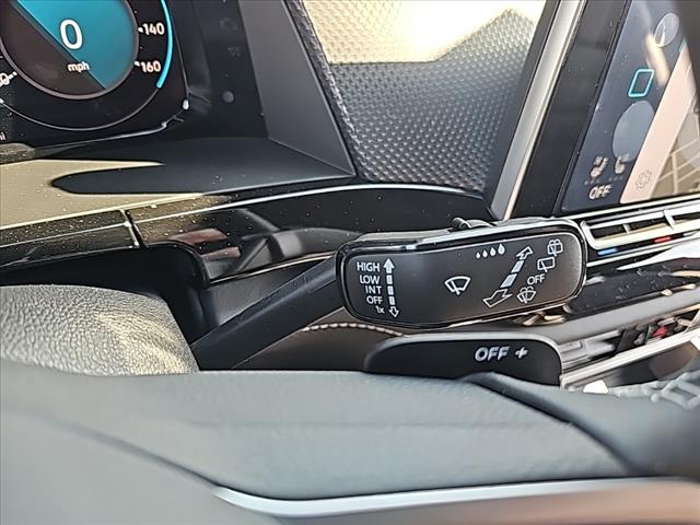 2025 Volkswagen Atlas Cross Sport SEL 4Motion