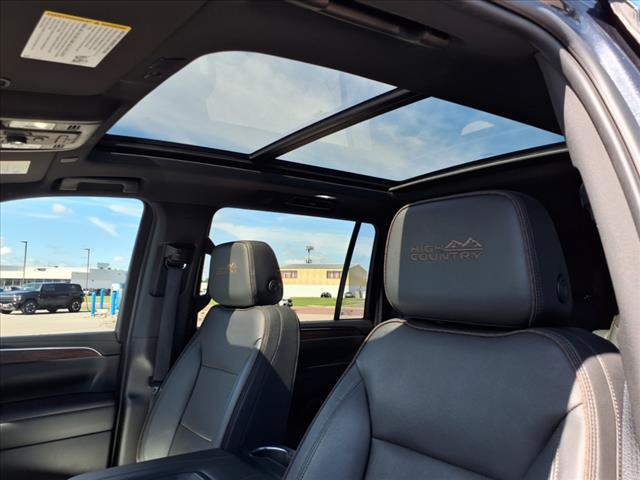 2023 Chevrolet Suburban High Country