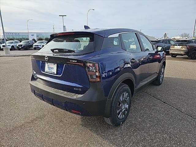 2025 Nissan Kicks S