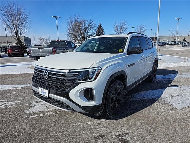 2025 Volkswagen Atlas Peak Edition 4Motion