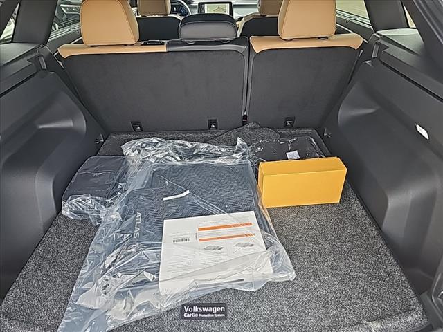 2025 Volkswagen Atlas Cross Sport SEL 4Motion