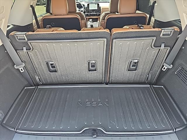 2025 Nissan Pathfinder Platinum