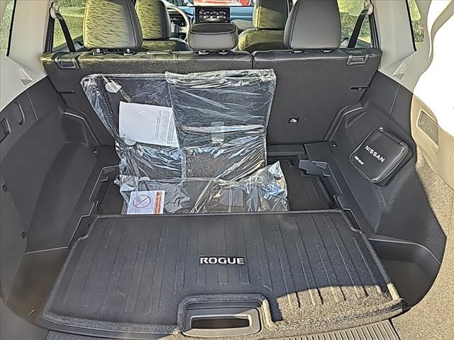 2025 Nissan Rogue Platinum