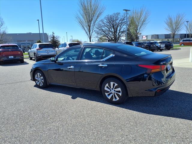 2022 Nissan Altima 2.5 S