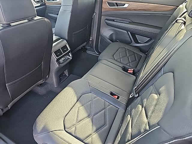 2025 Volkswagen Atlas SE 4Motion