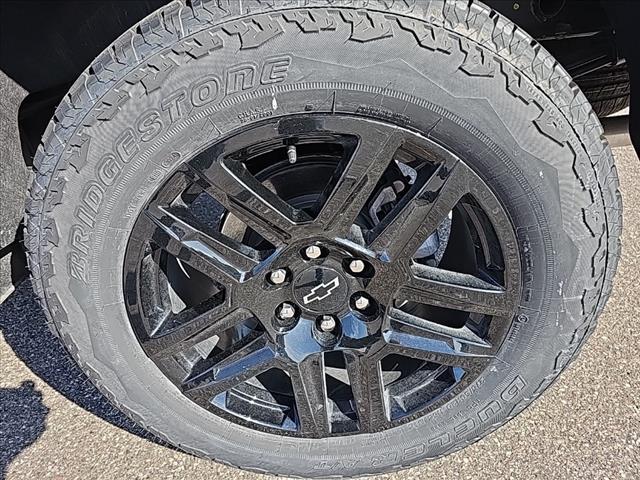 2025 Chevrolet Silverado 1500 Custom Trail Boss