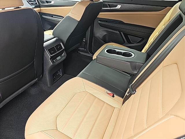 2025 Volkswagen Atlas Cross Sport SEL 4Motion