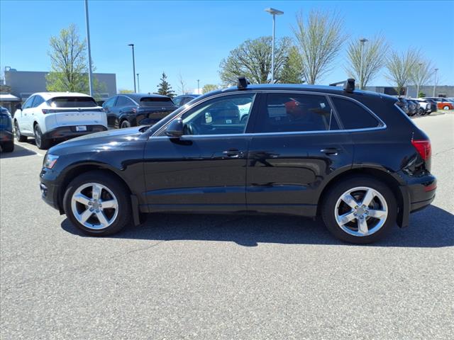 2011 Audi Q5 2.0T quattro Premium Plus