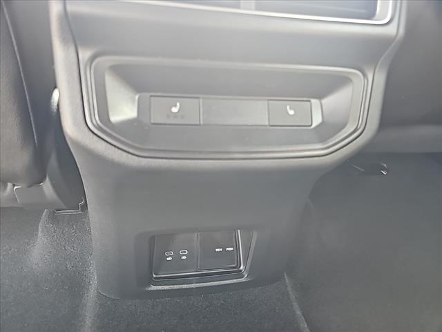 2025 Volkswagen Atlas Cross Sport SEL 4Motion