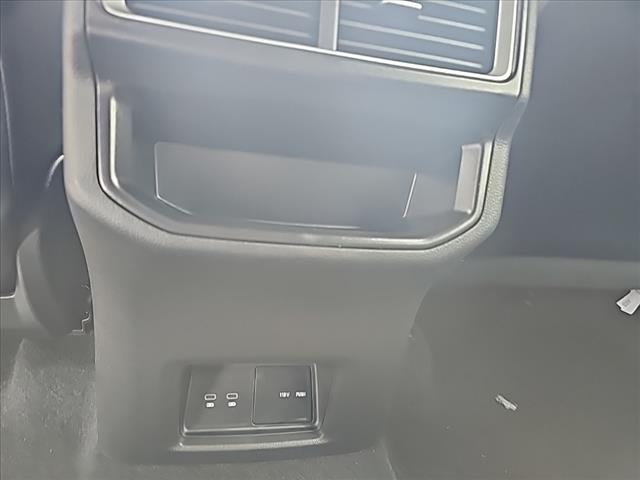 2025 Volkswagen Atlas Cross Sport SE 4Motion