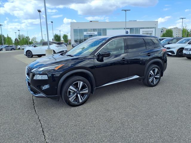 2022 Nissan Rogue SL