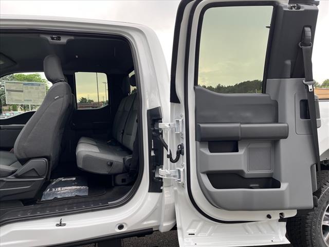 2025 Ford F-350 Super Duty XLT