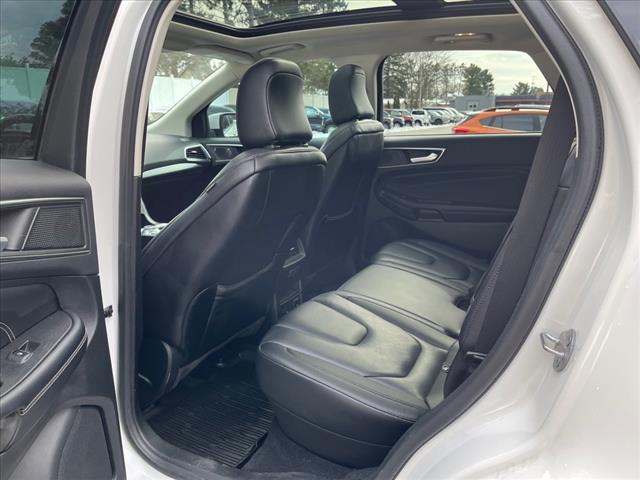 2022 Ford Edge 